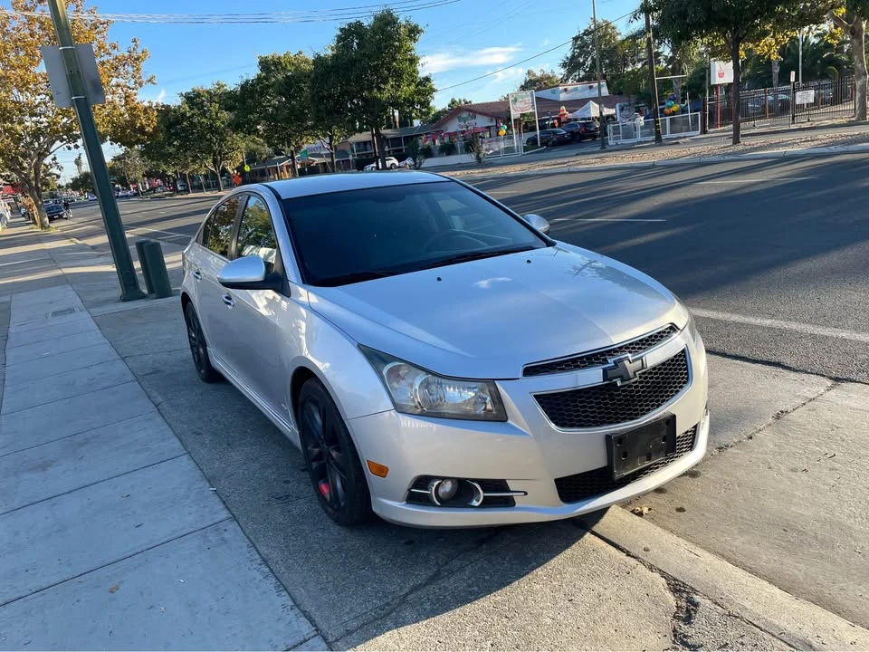 2014 Chevrolet Cruze - Image 3 of 9