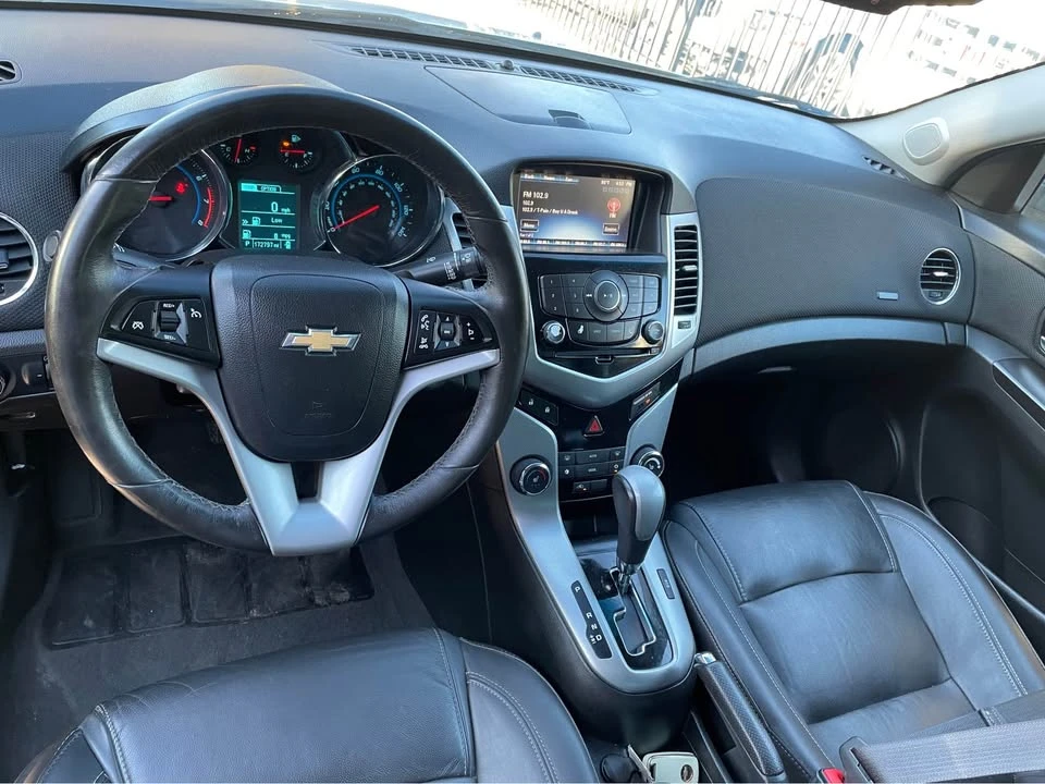 2014 Chevrolet Cruze - Image 8 of 9