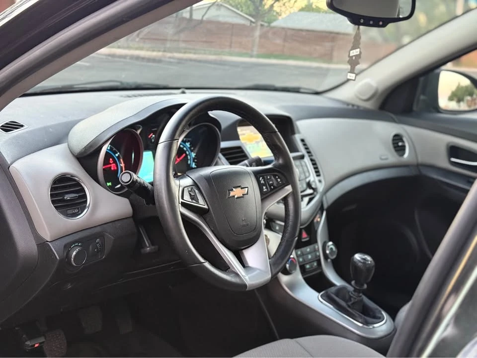 2014 Chevrolet Cruze - Image 6 of 11