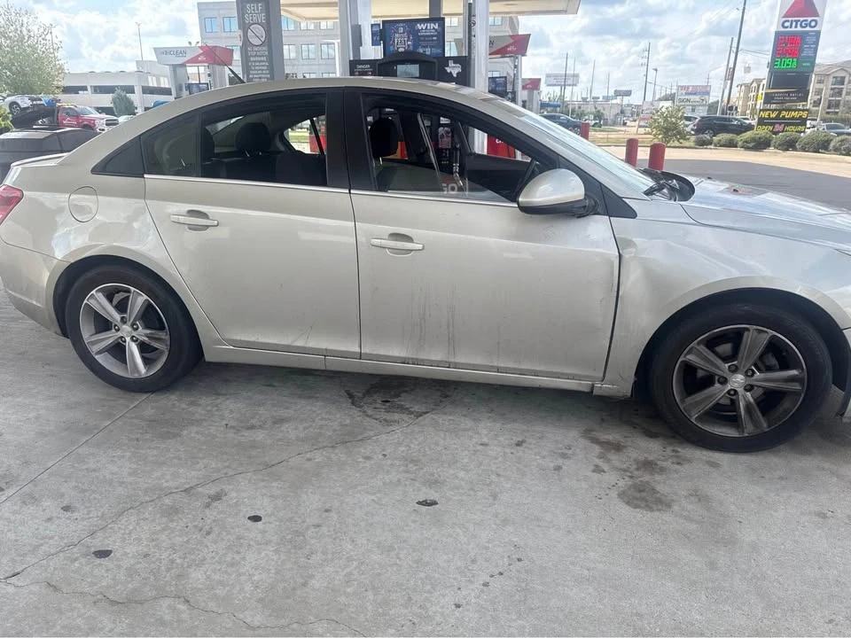 2014 Chevrolet Cruze - Image 2 of 6
