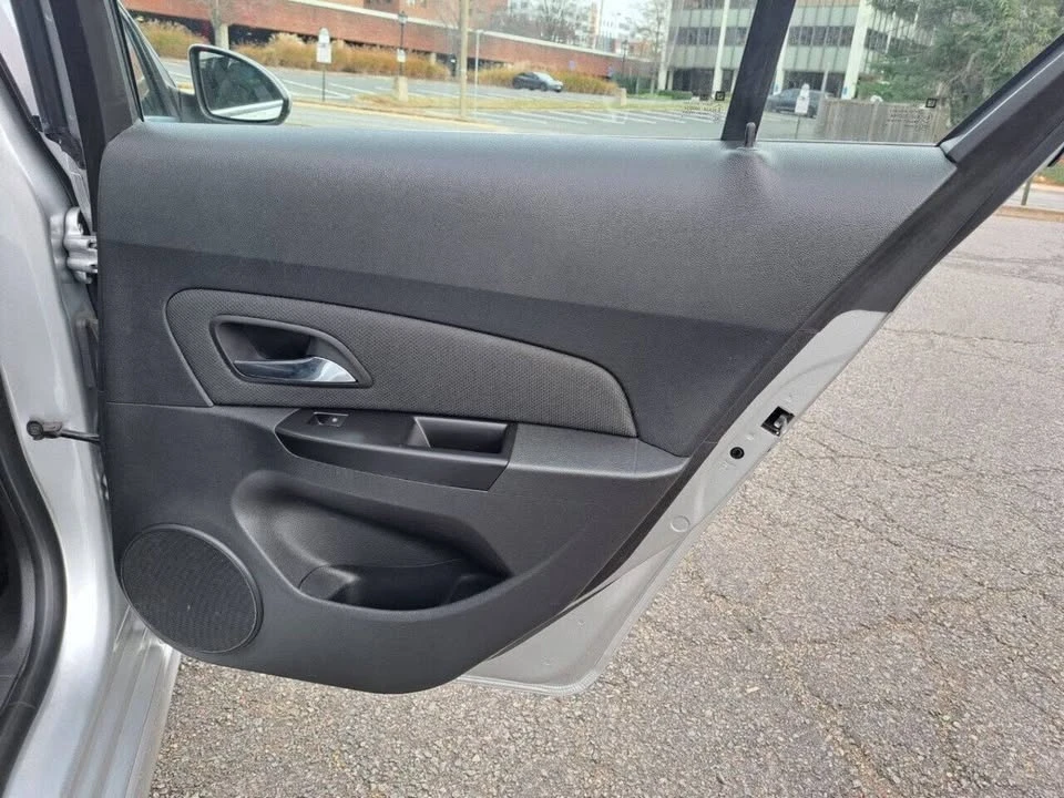 2014 Chevrolet Cruze - Image 18 of 20