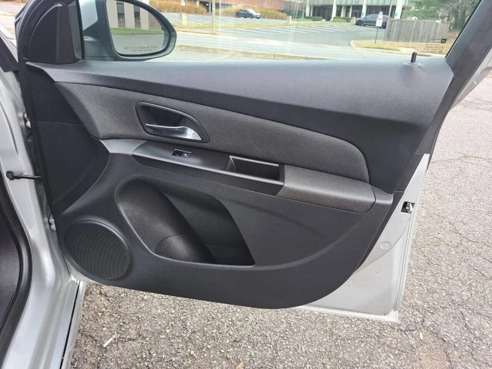 2014 Chevrolet Cruze - Image 16 of 20