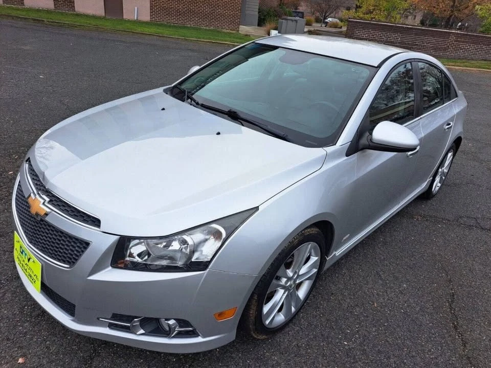 2014 Chevrolet Cruze - Image 2 of 20