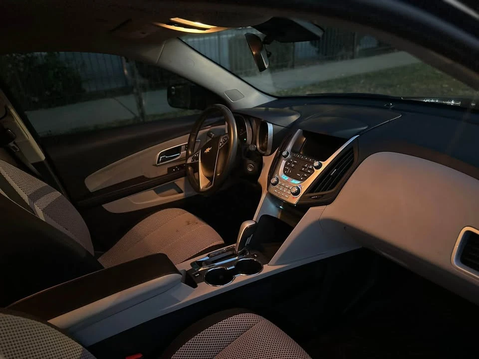 2014 Chevrolet Equinox - Image 6 of 8
