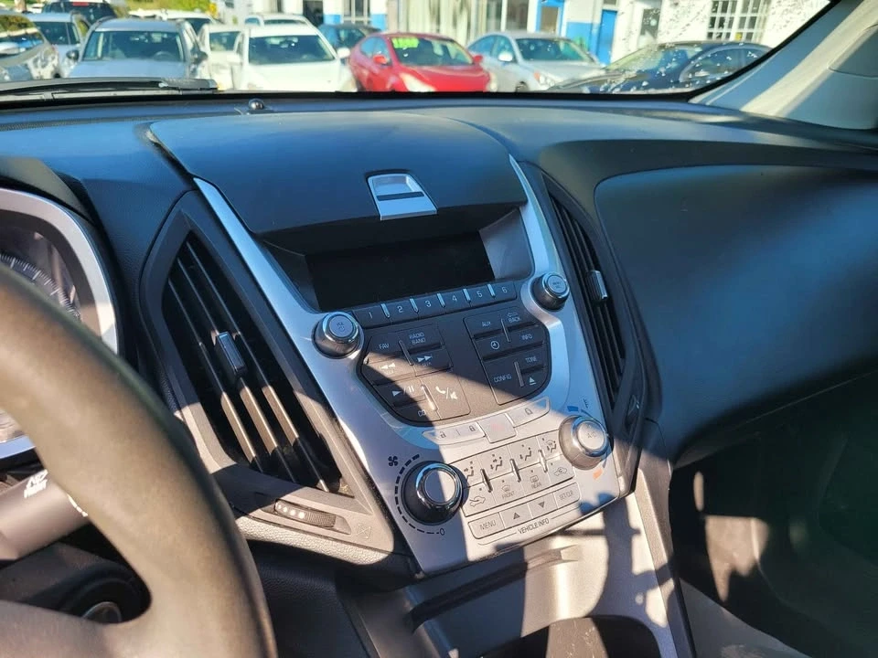 2014 Chevrolet Equinox - Image 11 of 12