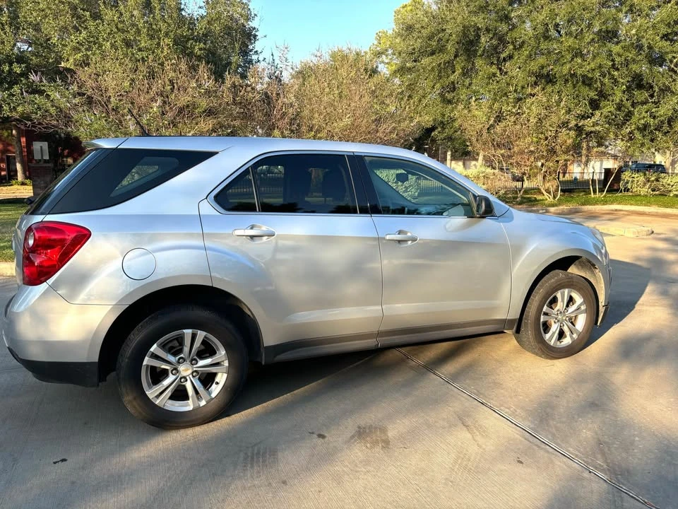 2014 Chevrolet Equinox - Image 2 of 5