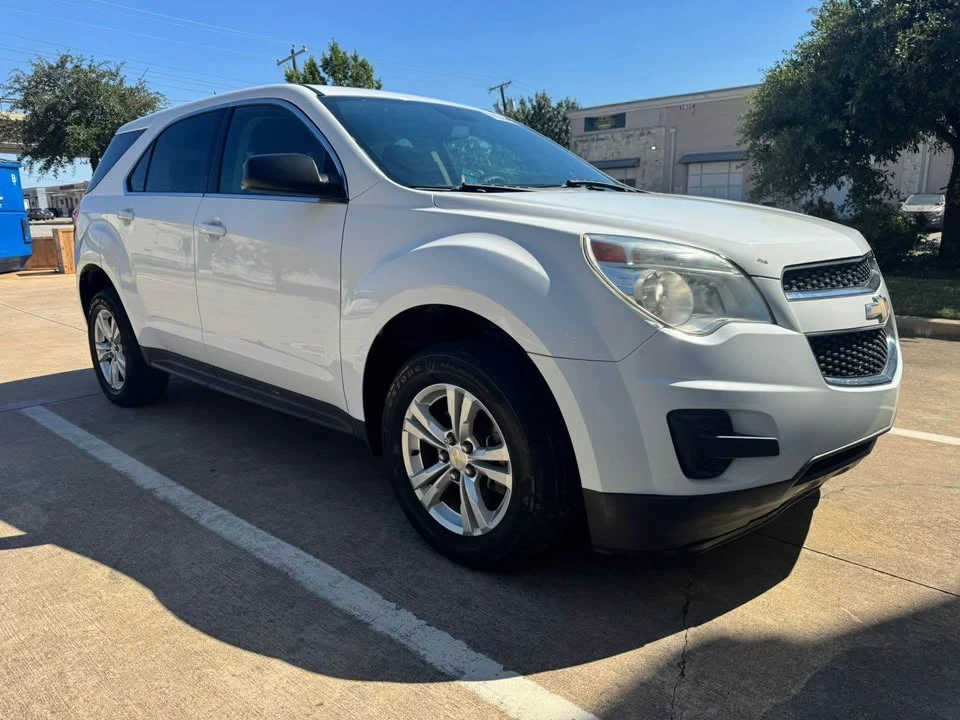 2014 Chevrolet Equinox - Image 2 of 6