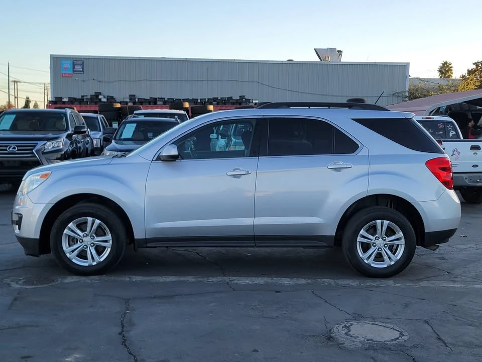 2014 Chevrolet Equinox - Image 2 of 16