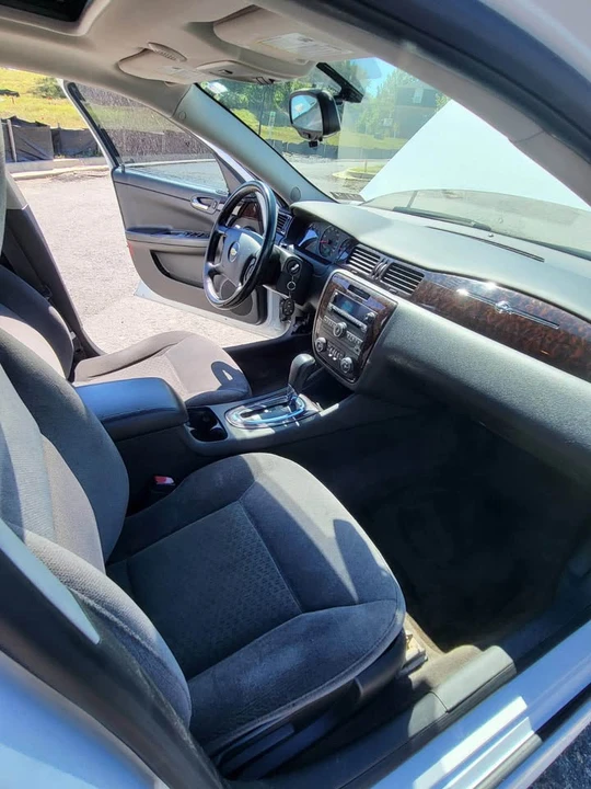 2014 Chevrolet Impala 10th Gen - Image 4 of 6