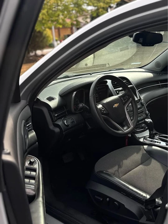 2014 Chevrolet Malibu - Image 8 of 12