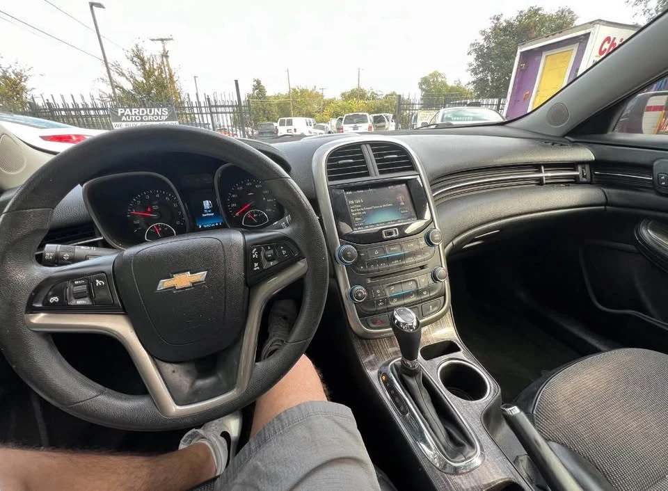2014 Chevrolet Malibu - Image 11 of 11