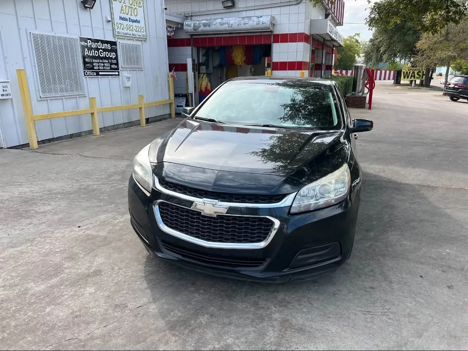 2014 Chevrolet Malibu - Image 2 of 11