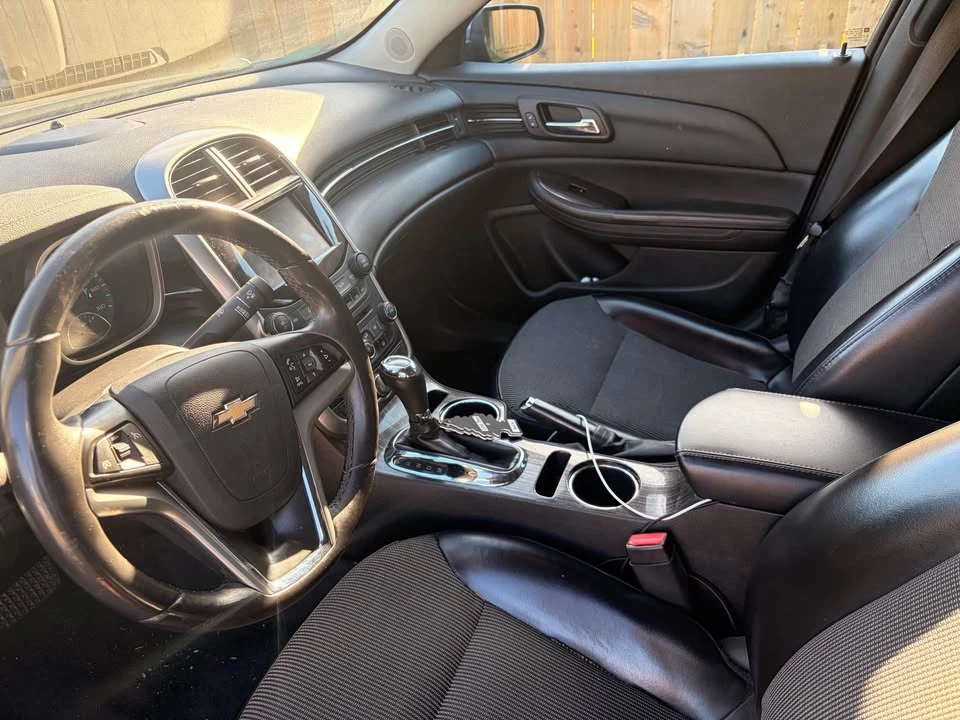 2014 Chevrolet Malibu - Image 2 of 5
