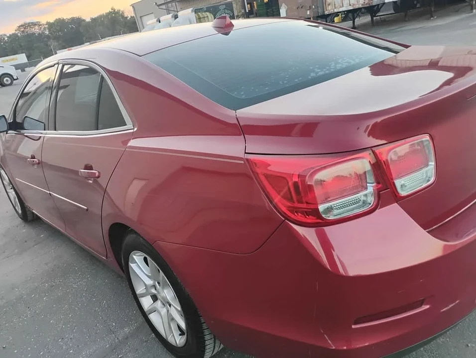 2014 Chevrolet Malibu - Image 11 of 12