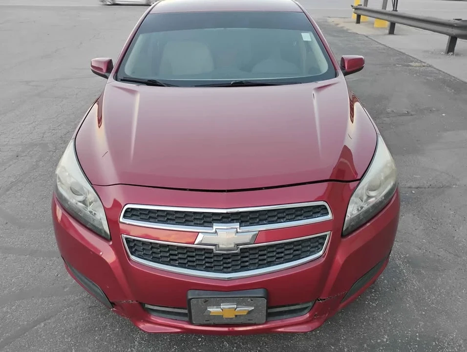 2014 Chevrolet Malibu - Image 2 of 12