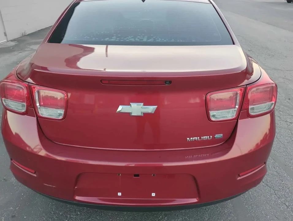 2014 Chevrolet Malibu - Image 10 of 12