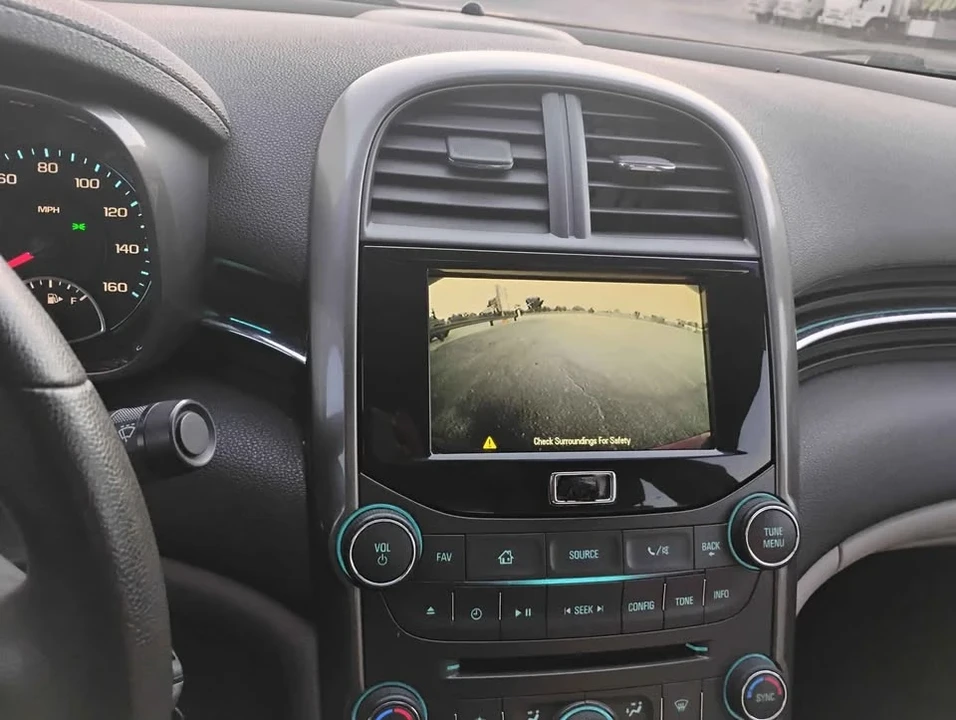 2014 Chevrolet Malibu - Image 7 of 12