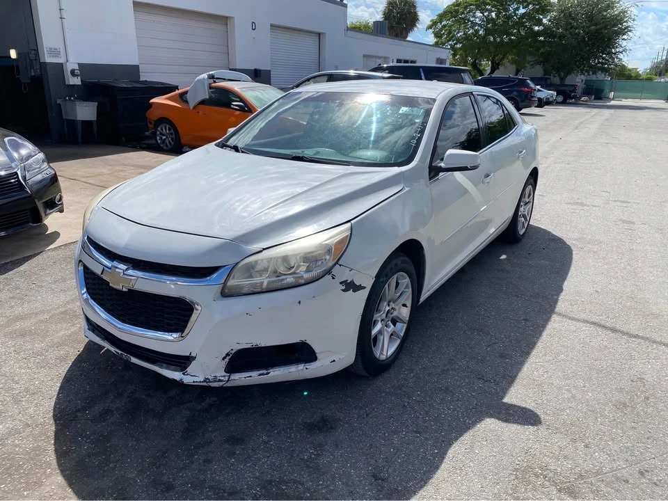 2014 Chevrolet Malibu - Image 2 of 5