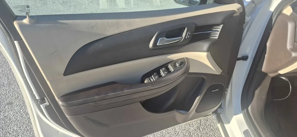 2014 Chevrolet Malibu - Image 2 of 16
