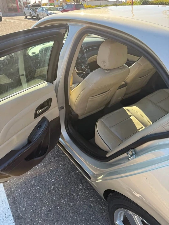 2014 Chevrolet Malibu - Image 8 of 12