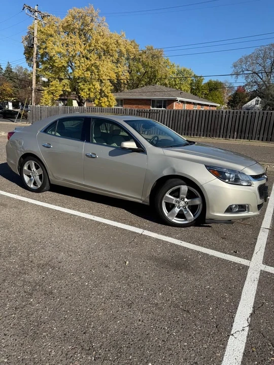 2014 Chevrolet Malibu - Image 3 of 12