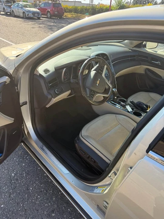 2014 Chevrolet Malibu - Image 11 of 12