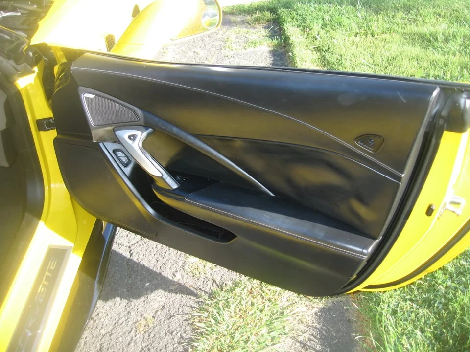 2014 Chevrolet Corvette C7 - Image 9 of 17