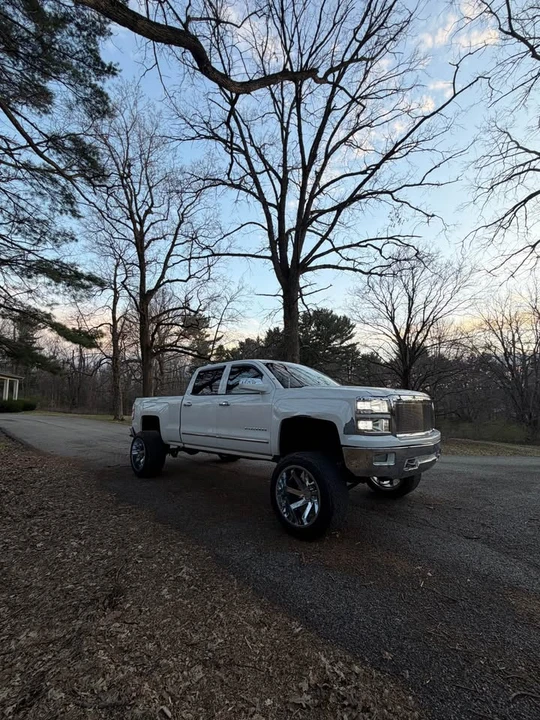2014 Chevrolet Silverado 3rd Gen - Image 5 of 14