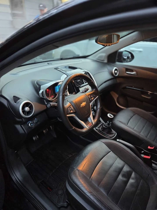 2014 Chevrolet Aveo/Sonic - Image 9 of 13