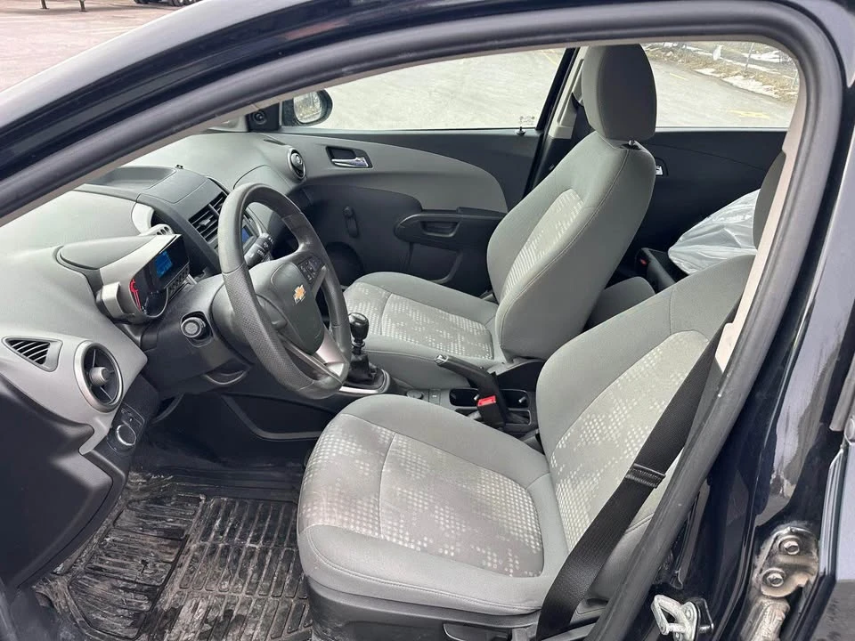 2014 Chevrolet Aveo/Sonic - Image 9 of 17