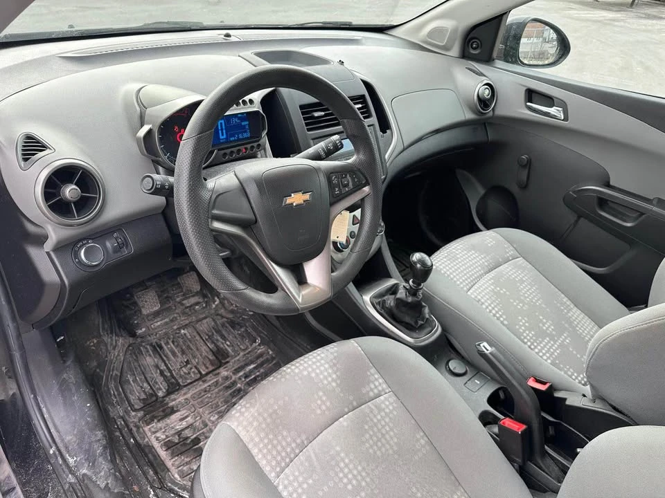 2014 Chevrolet Aveo/Sonic - Image 8 of 17