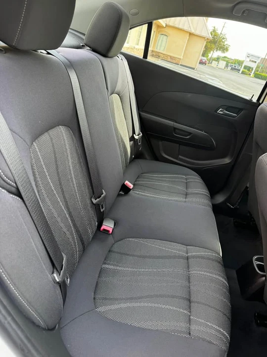 2014 Chevrolet Aveo/Sonic - Image 11 of 18