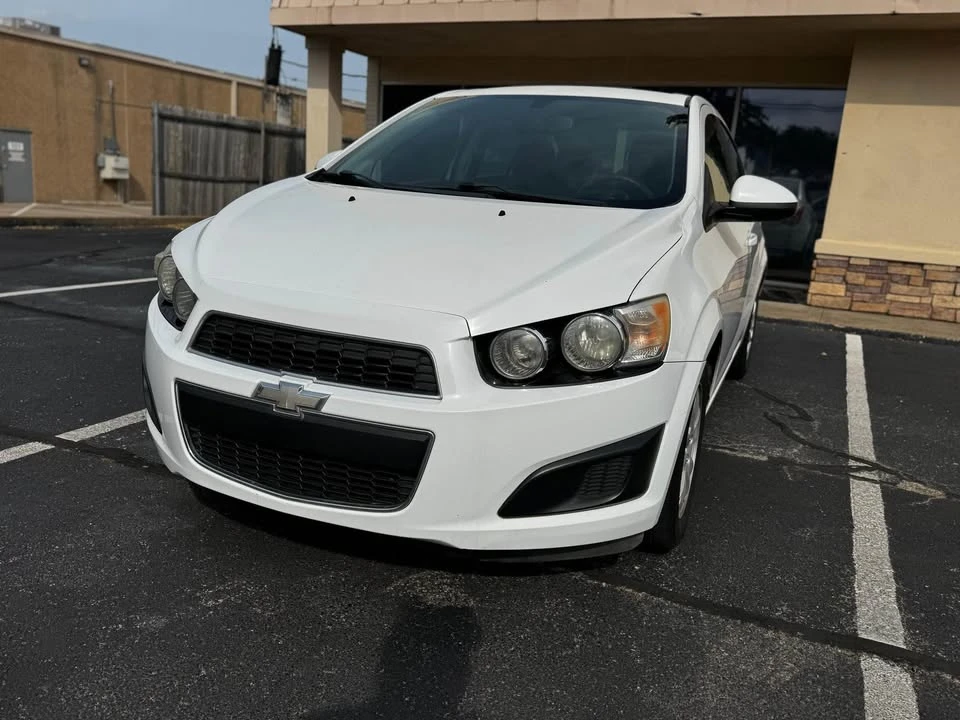 2014 Chevrolet Aveo/Sonic - Image 7 of 18