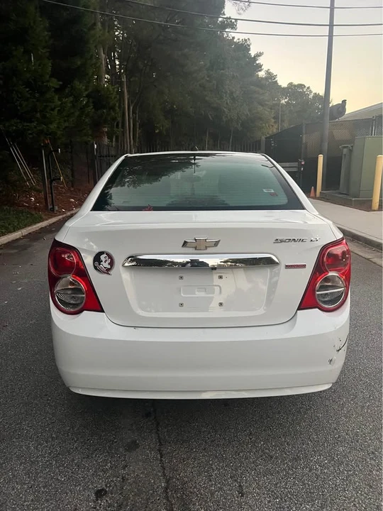 2014 Chevrolet Aveo/Sonic - Image 2 of 15