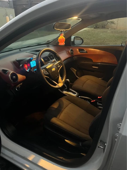 2014 Chevrolet Aveo/Sonic - Image 6 of 14