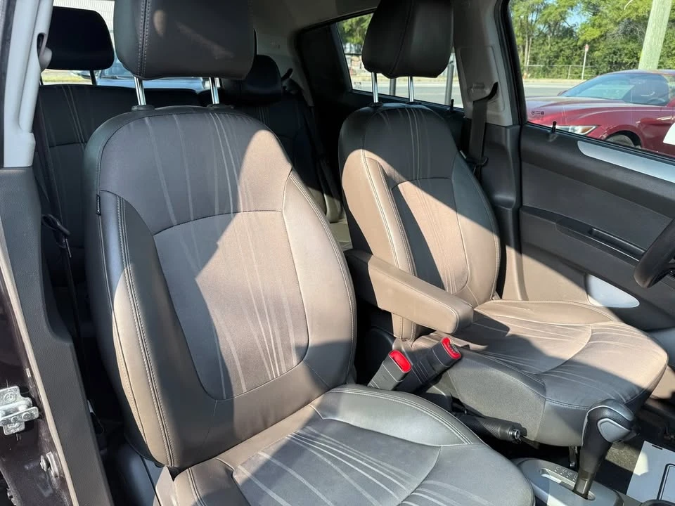 2014 Chevrolet Spark - Image 10 of 15
