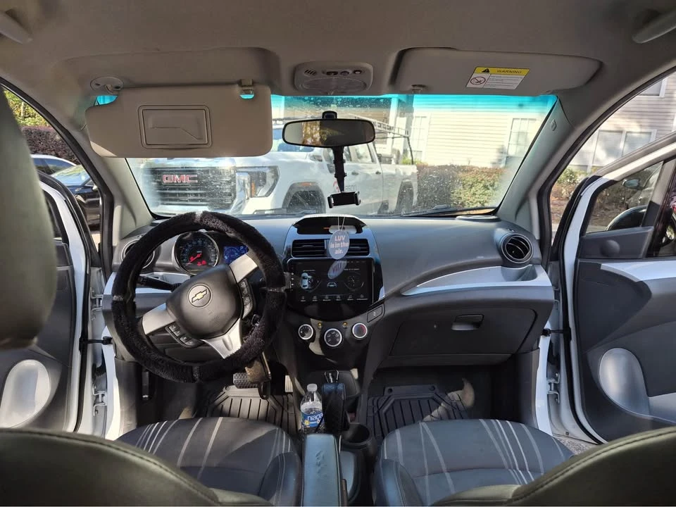 2014 Chevrolet Spark - Image 4 of 9