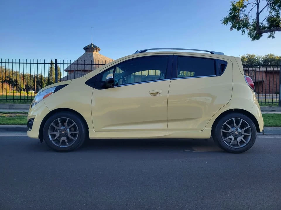 2014 Chevrolet Spark - Image 2 of 17