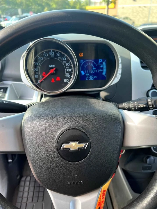 2014 Chevrolet Spark - Image 8 of 11
