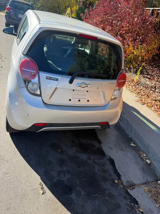 2014 Chevrolet Spark - Image 2 of 5