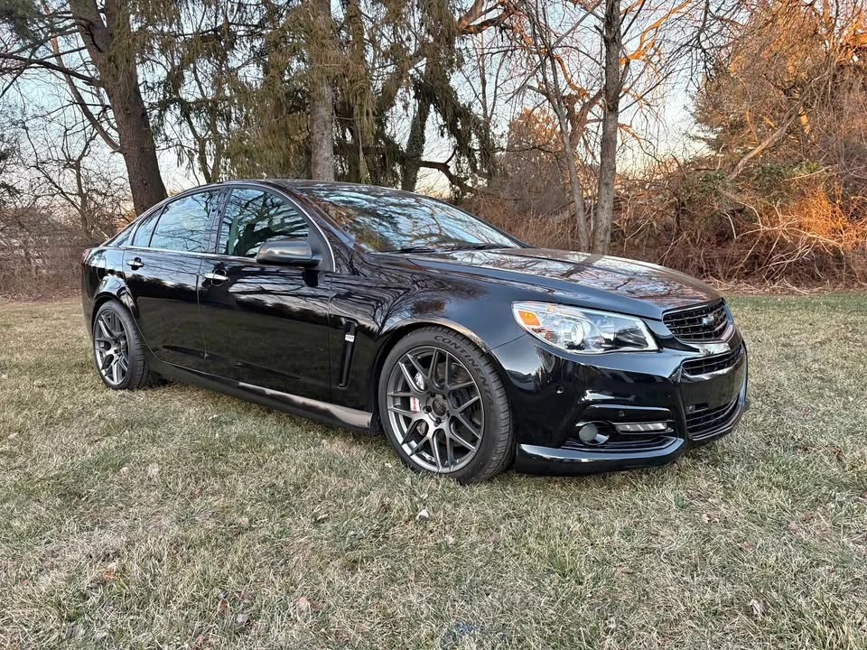2014 Chevrolet SS - Image 2 of 11