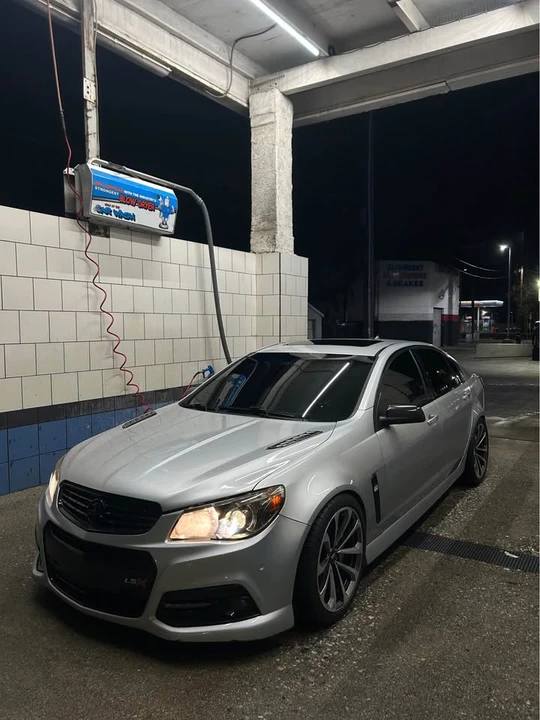 2014 Chevrolet SS - Image 2 of 4