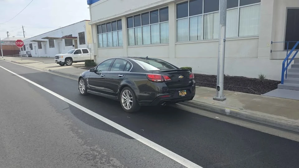 2014 Chevrolet SS - Image 2 of 18