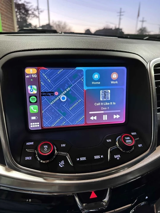 2014 Chevrolet SS - Image 2 of 10