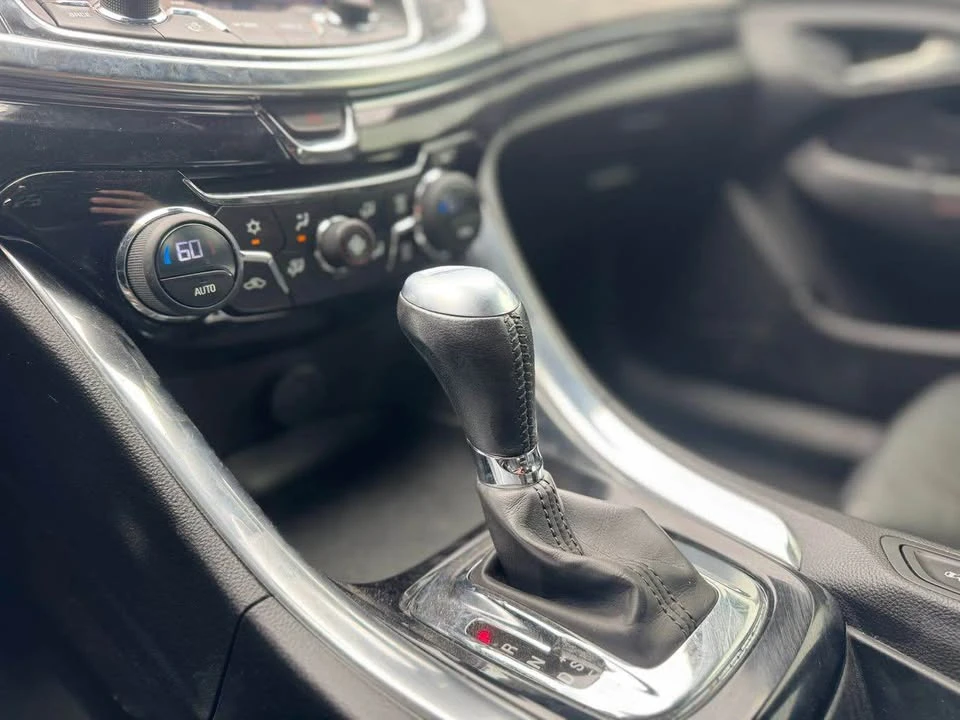 2014 Chevrolet SS - Image 16 of 17