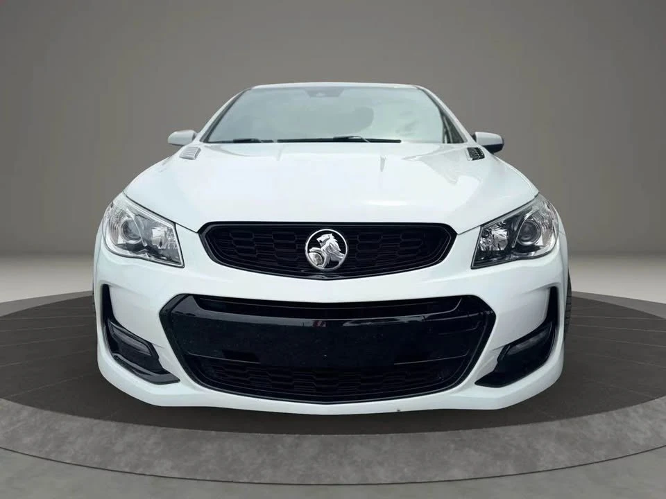 2014 Chevrolet SS - Image 2 of 17