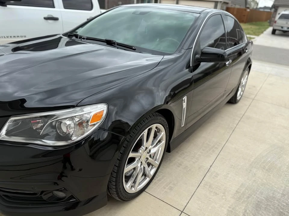 2014 Chevrolet SS - Image 2 of 12