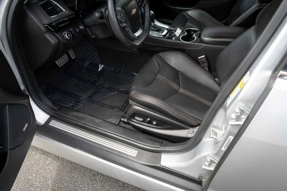 2014 Chevrolet SS - Image 11 of 18