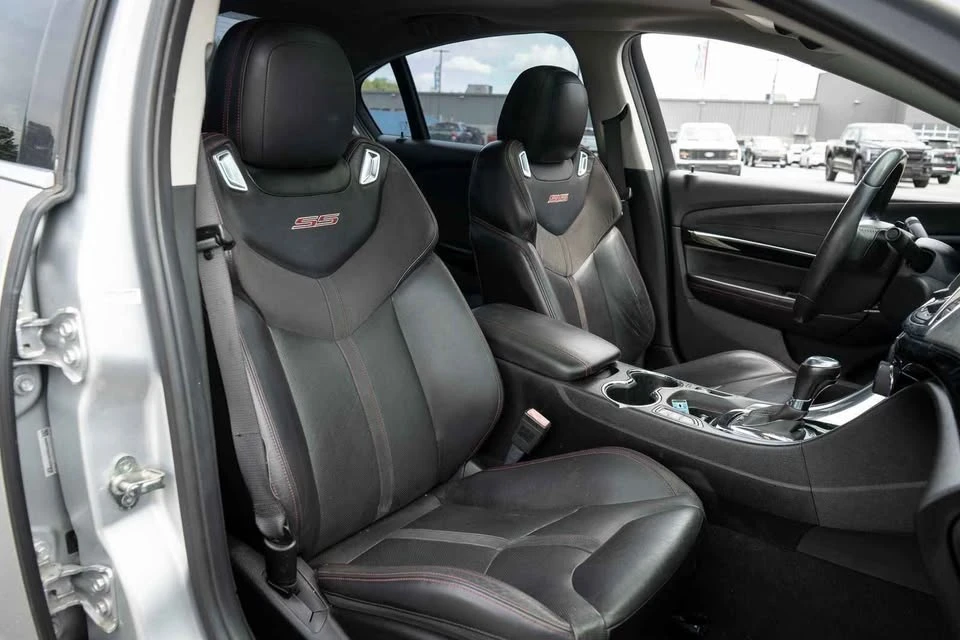 2014 Chevrolet SS - Image 15 of 18