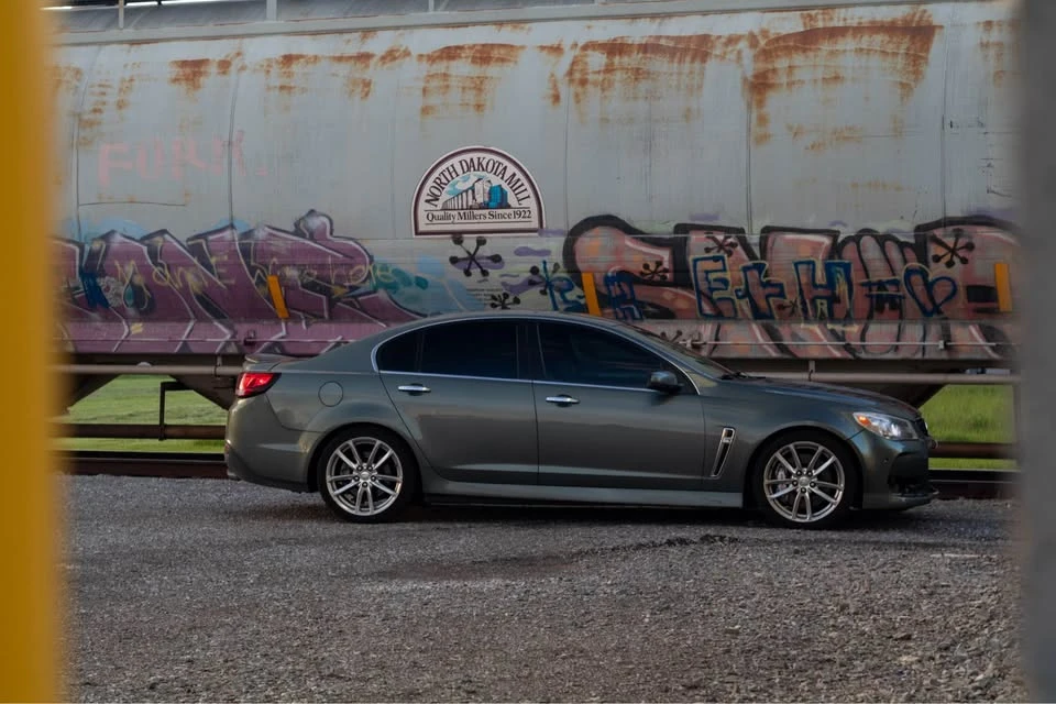 2014 Chevrolet SS - Image 2 of 18